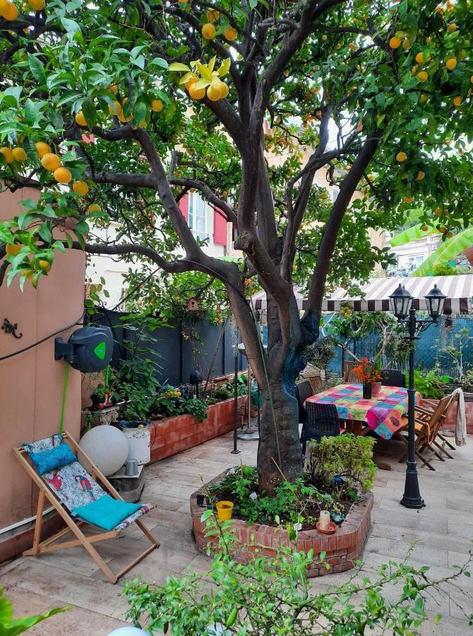 Appartement Les violettes à Menton Extérieur photo