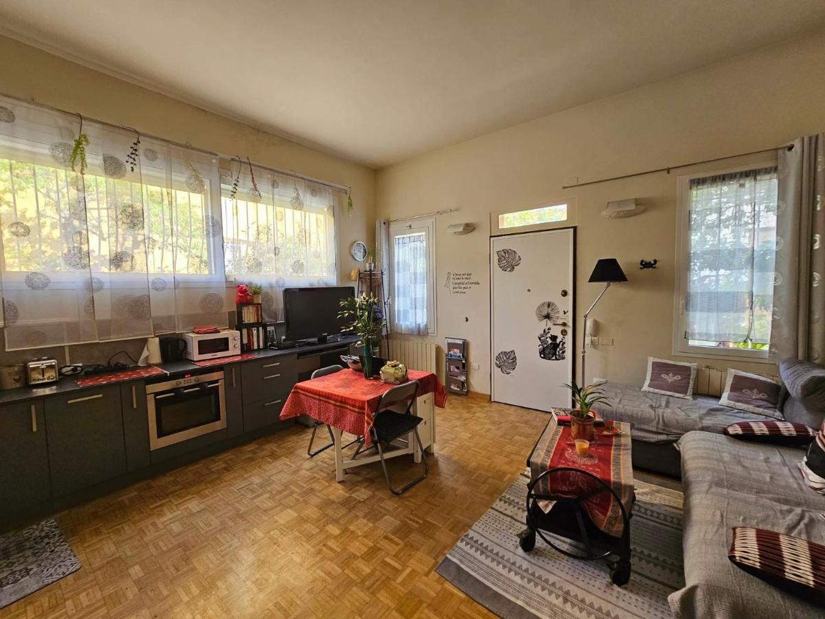 Appartement Les violettes à Menton Extérieur photo