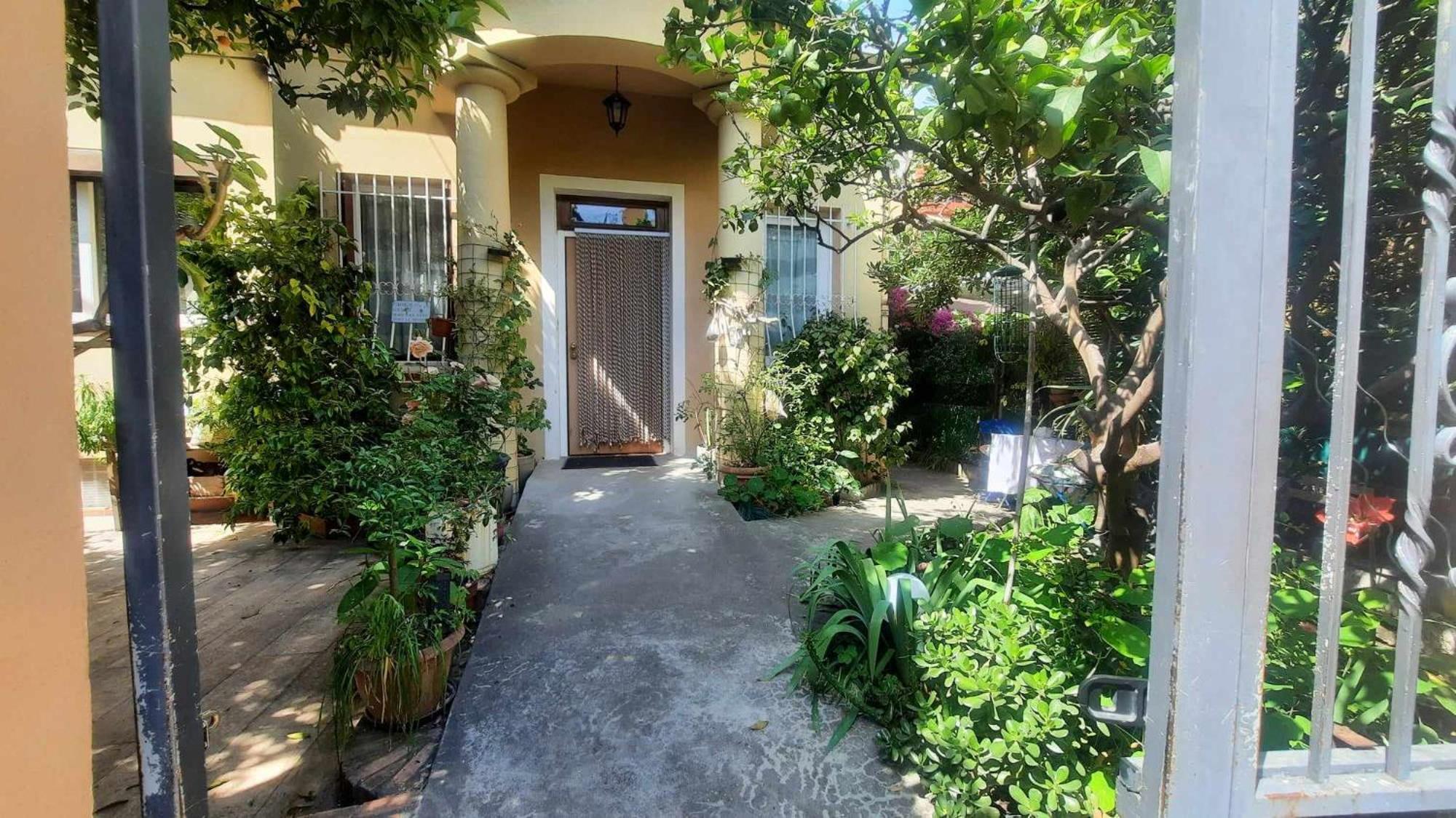 Appartement Les violettes à Menton Extérieur photo
