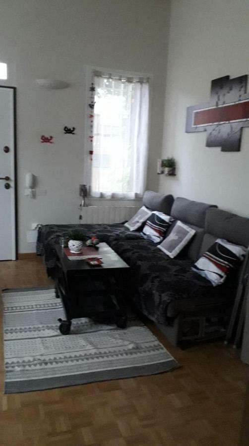 Appartement Les violettes à Menton Extérieur photo
